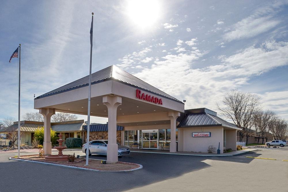 Hotel Ramada By Wyndham Grand Junction Exteriér fotografie